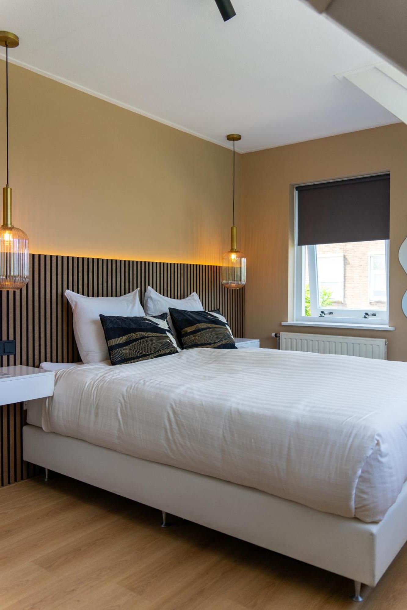 B&B Dijkhuis เฟราเวนโปลเดอร์ ภายนอก รูปภาพ